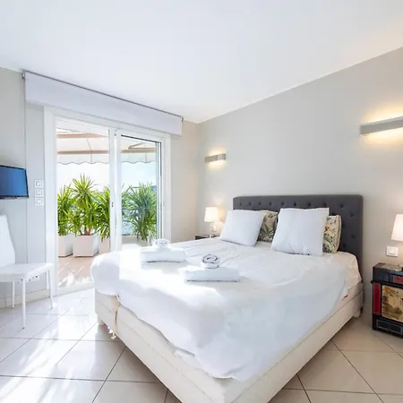 3-br Sea View Swimming Pool Cannes