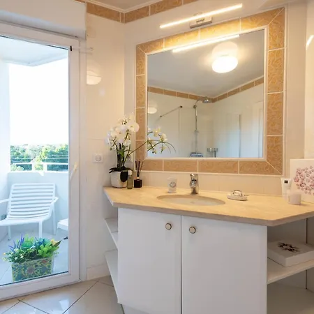 3-br Sea View Swimming Pool * Cannes