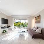 Διαμέρισμα 3-br Sea View Swimming Pool *