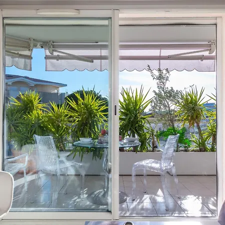 3-br Sea View Swimming Pool Cannes