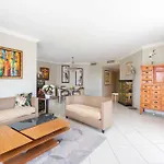 Apartman 3-br Sea View Swimming Pool