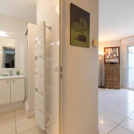 Lejlighed 3-br Sea View Swimming Pool