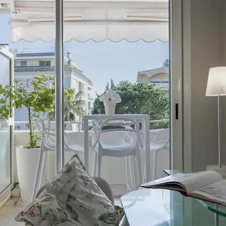 3-br Sea View Swimming Pool Cannes