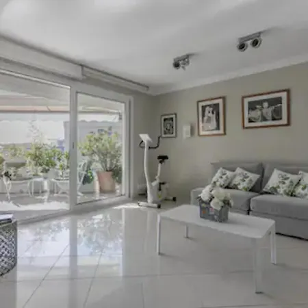 Apartamento 3-br Sea View Swimming Pool