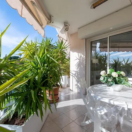 3-br Sea View Swimming Pool Cannes