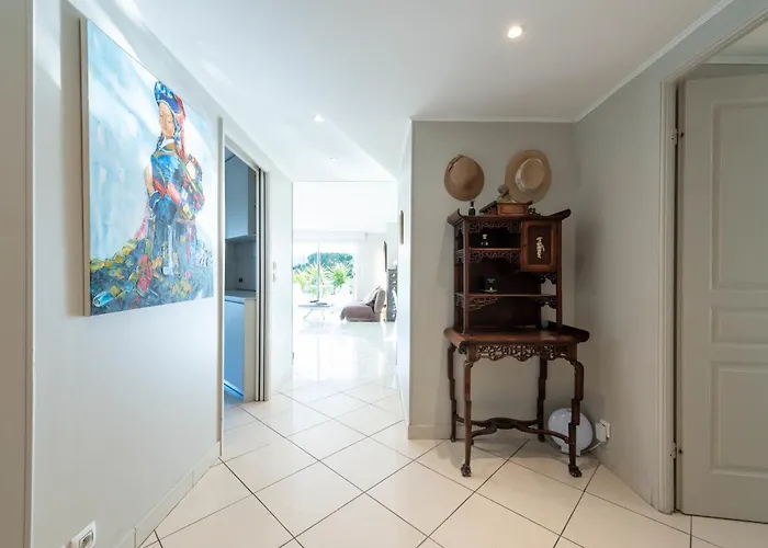 شقة 3-br Sea View Swimming Pool