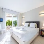 3-br Sea View Swimming Pool Cannes