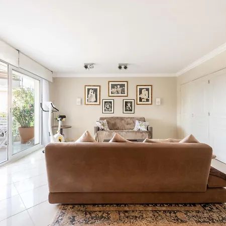 3-br Sea View Swimming Pool *